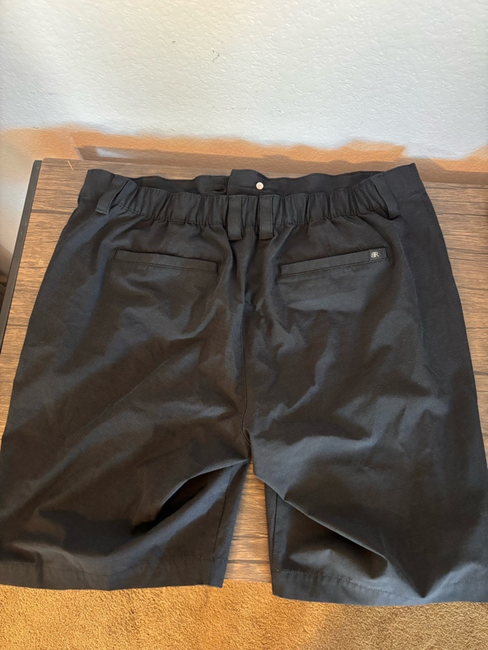 Shorts size waist 34 - Picture 2 of 4